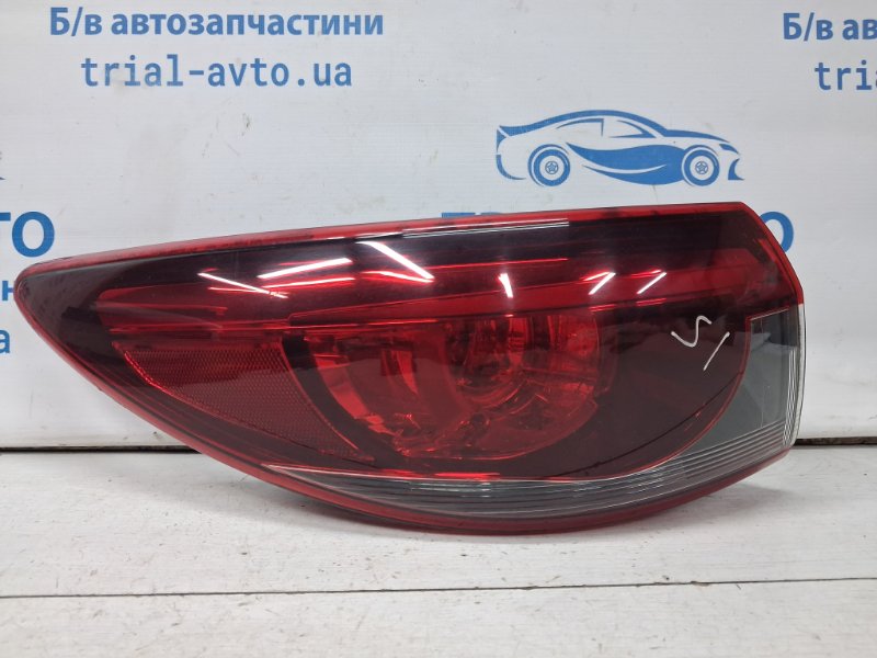 Фонарь задний внешний левый Mazda 6 2012- GJ 2.2 diesel GHK151160 Б/У