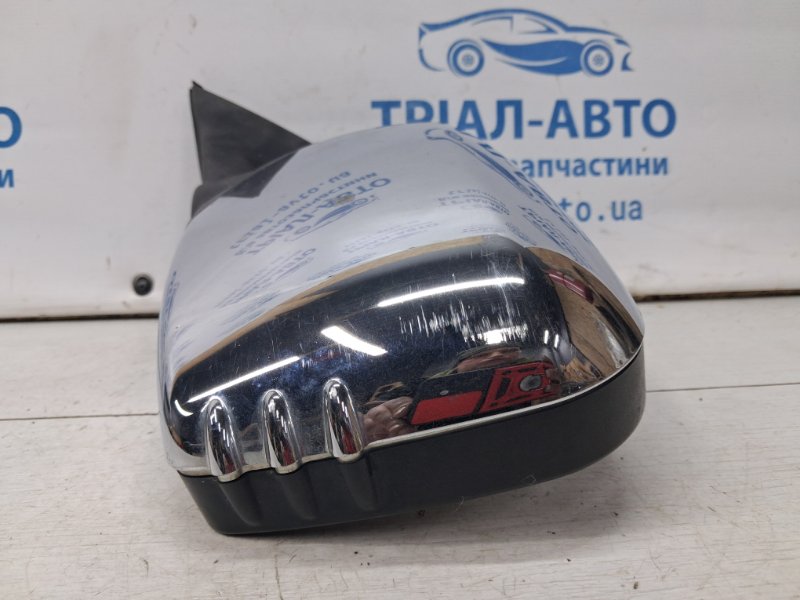 Зеркало левое Mitsubishi L200 KB 2.5 Diesel 4D56