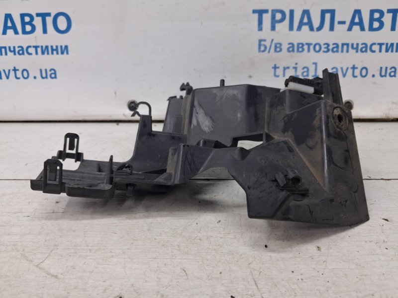 Решетка переднего бампера правая Mazda 6 GJ 2.2 diesel