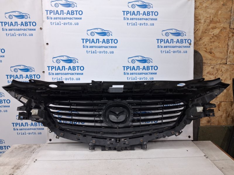 Решетка радиатора 6 2012- GJ 2.2 diesel