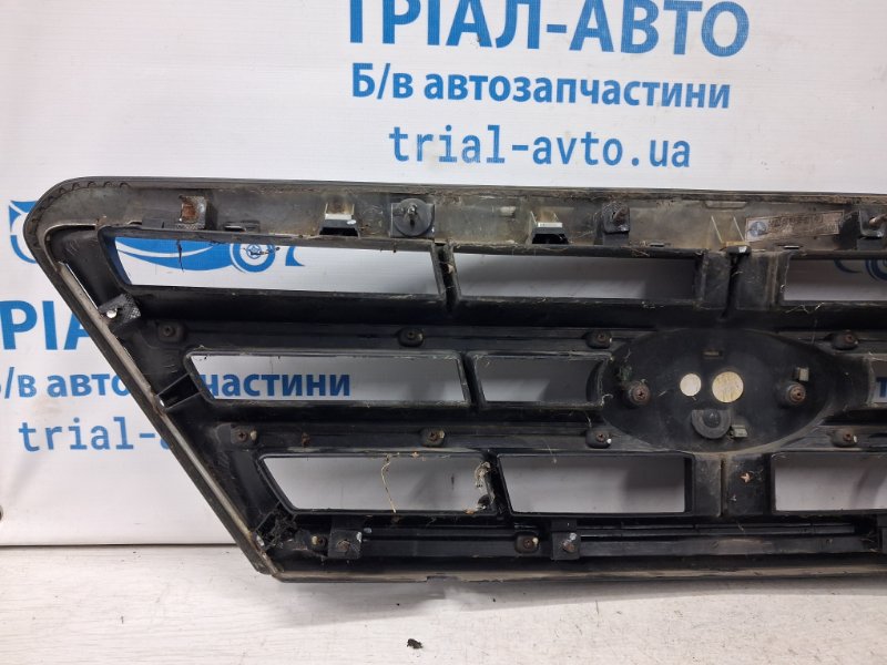 Решетка радиатора Sorento 2002-2011 BL 2.5 diesel D4CB