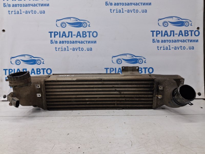 Радиатор интеркуллера Kia Sorento 2002-2011 BL 2.5 diesel D4CB 281914A470 Б/У