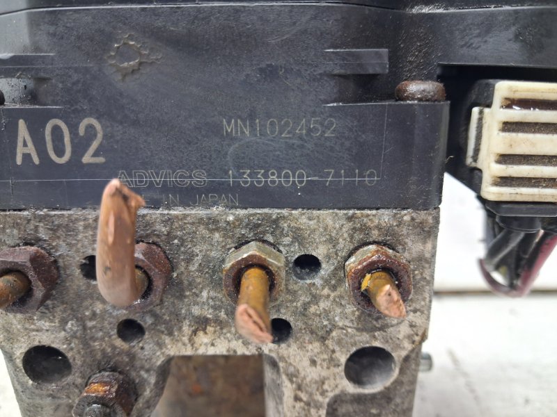 Блок abs L200 2006-2015 KB 2.5 Diesel 4D56