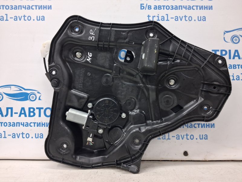 Стеклоподъемник задний правый Mazda 6 2012- GJ 2.2 diesel GHP9-72-590B Б/У