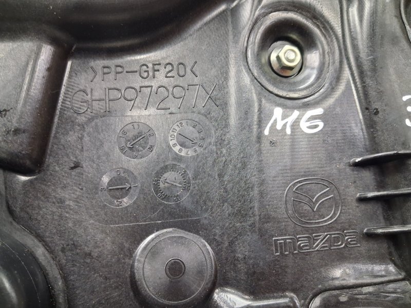 Стеклоподъемник задний правый 6 2012- GJ 2.2 diesel