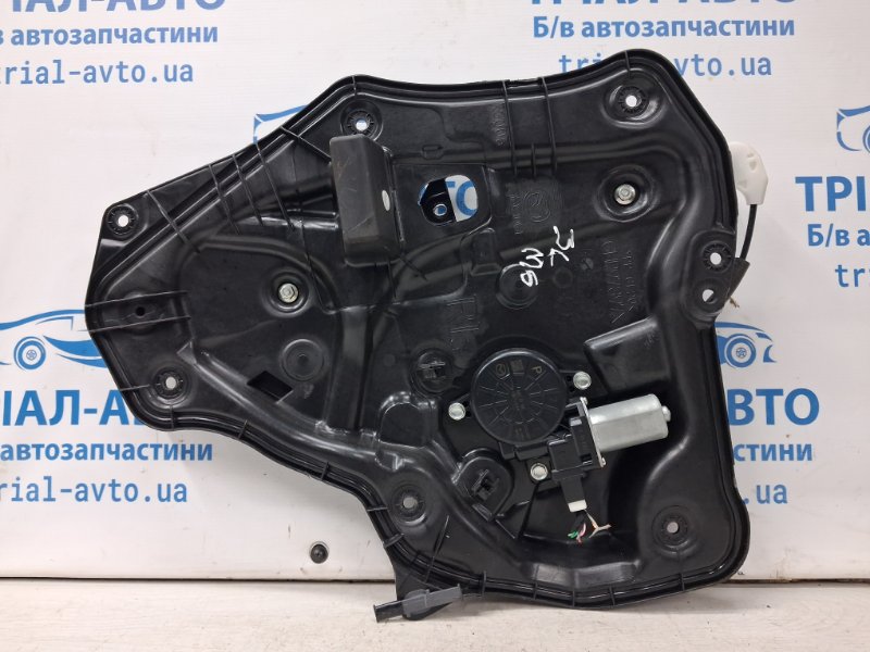 Стеклоподъемник задний левый Mazda 6 2012- GJ 2.2 diesel GHP9-73-590B Б/У