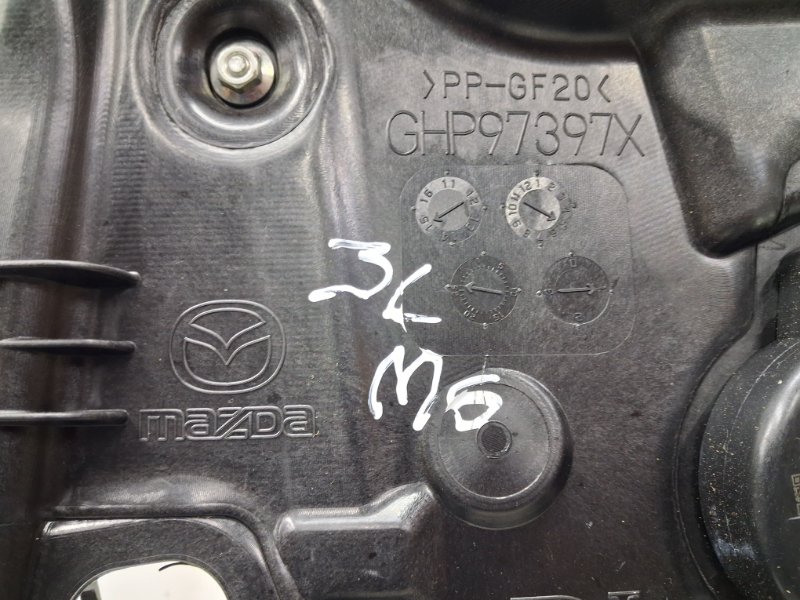 Стеклоподъемник задний левый 6 2012- GJ 2.2 diesel