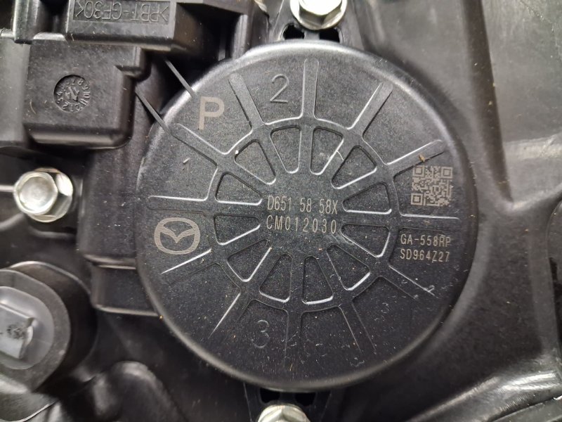 Стеклоподъемник передний правый 6 2012- GJ 2.2 diesel