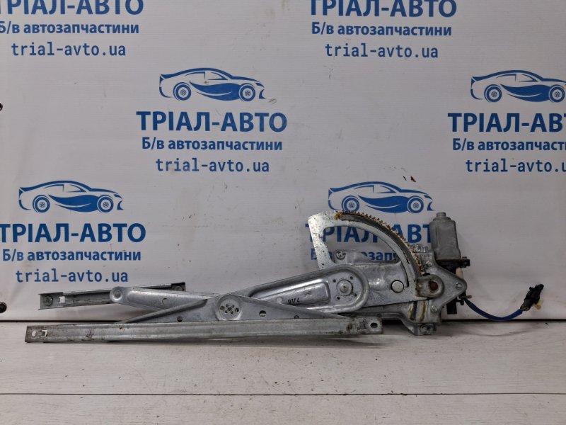Стеклоподъемник передний правый Sorento 2002-2011 BL 2.5 diesel D4CB