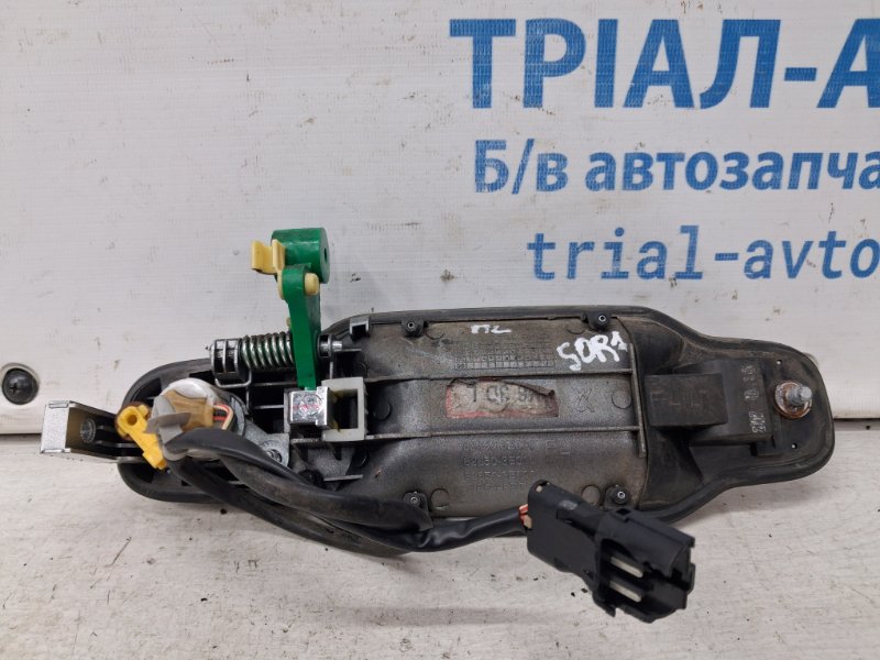 Ручка двери внешняя передняя левая Kia Sorento BL 2.5 diesel D4CB