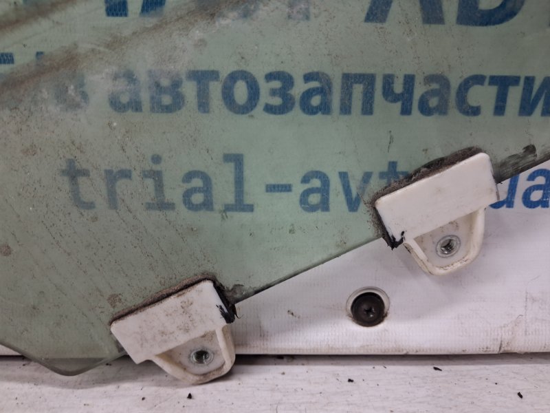 Стекло двери переднее правое 6 2012- GJ 2.2 diesel