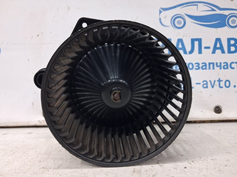 Моторчик печки Korando 2010-2019 C200 2.0 diesel D20Dt