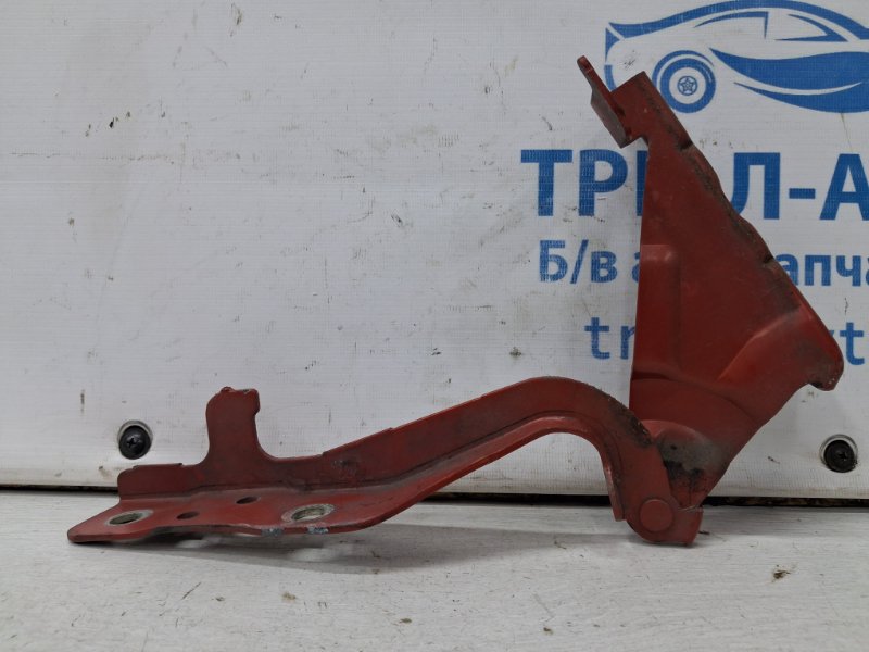 Петля капота левая SsangYong Korando 2010-2019 C200 2.0 diesel D20Dt 7846034002 Б/У