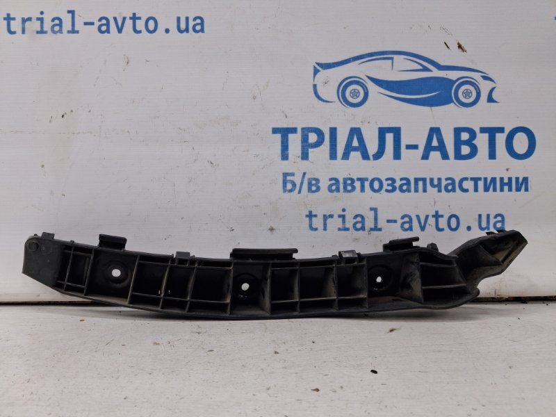 Кронштейн бампера задний правый SsangYong Korando C200 2.0 diesel D20Dt Кронштейн бампера задний правый SsangYong Korando C200 2.0 diesel D20Dt