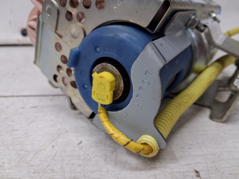 Подушка безопасности в торпеду Mitsubishi Pajero Wagon 4 3.2 Дизель 4M41