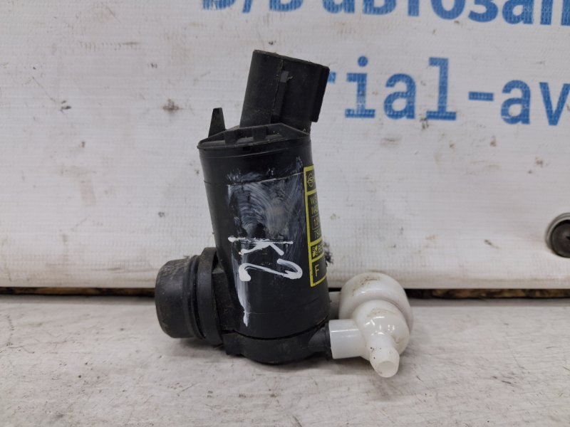 Насос омывателя стекла SsangYong Korando 2010-2019 C200 2.0 diesel D20Dt 7841334000 Б/У