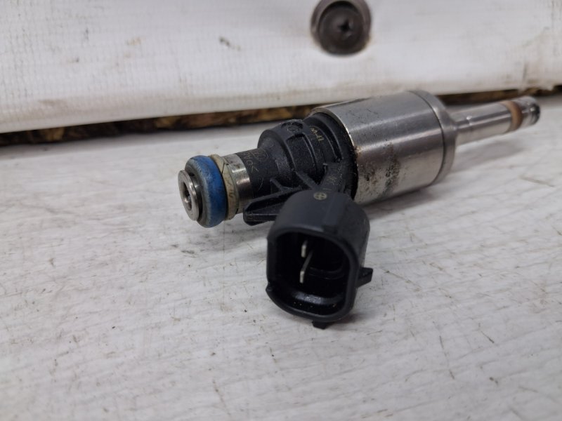 Форсунка топливная Juke 2010-2019 F15 1.6 turbo MR16DDT