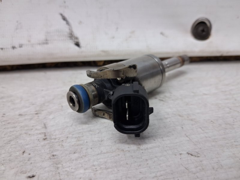 Форсунка топливная Juke 2010-2019 F15 1.6 turbo MR16DDT