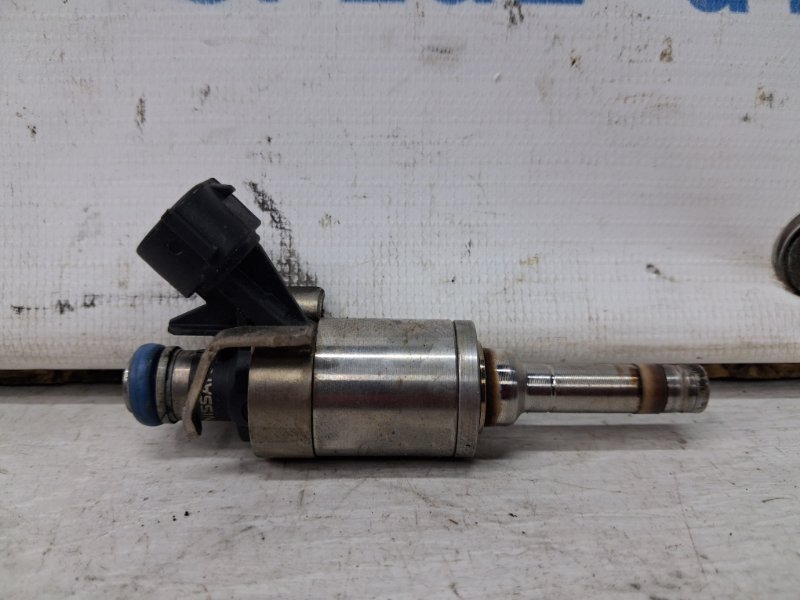 Форсунка топливная Nissan Juke 2010-2019 F15 1.6 turbo MR16DDT 166001KC0A Б/У