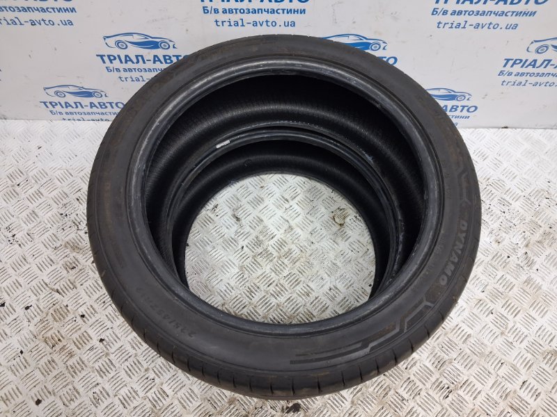 Шины 2шт R19 Шины 2шт R19