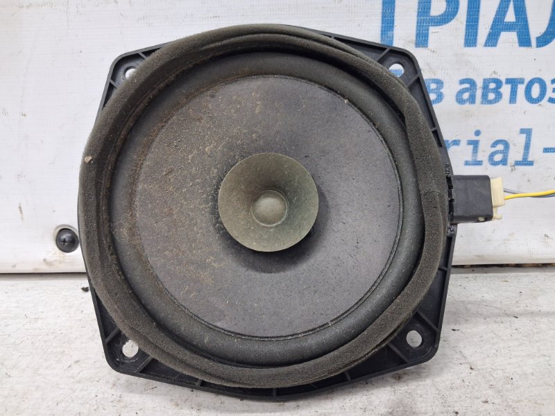 Динамик двери Mitsubishi Pajero Wagon 1999-2006 3 3.2 Дизель 4M41 MR306819 Б/У