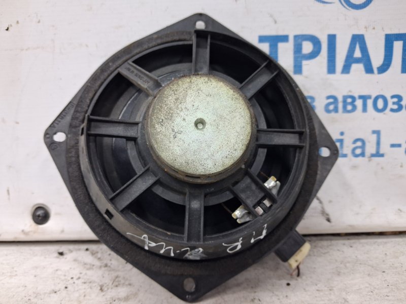 Динамик двери Outlander 2003-2006 cu 2.4 бензин 4G69