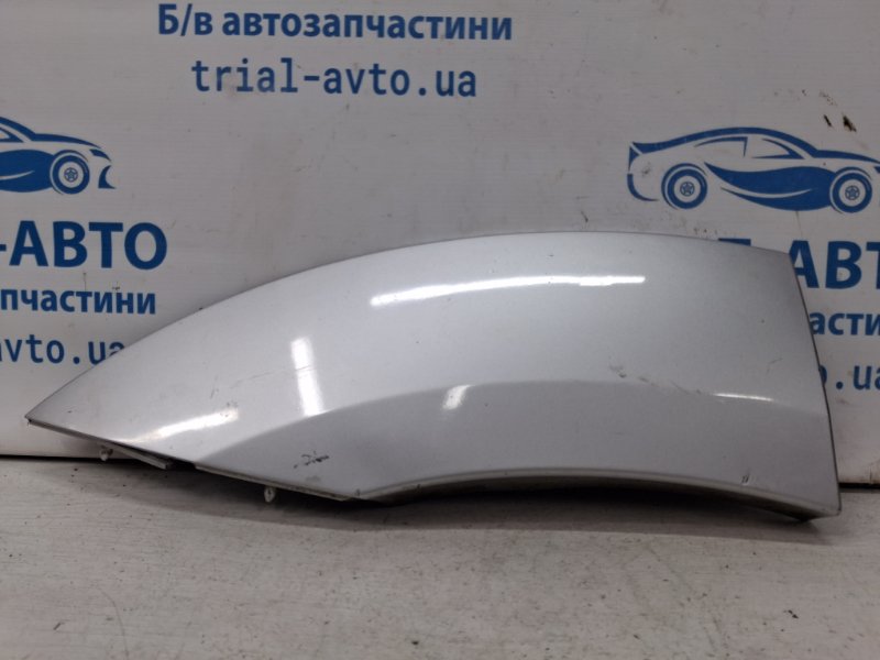 Накладка крыла задняя правая Kia Sorento 2002-2011 BL 2.5 diesel D4CB 877913E500 Б/У