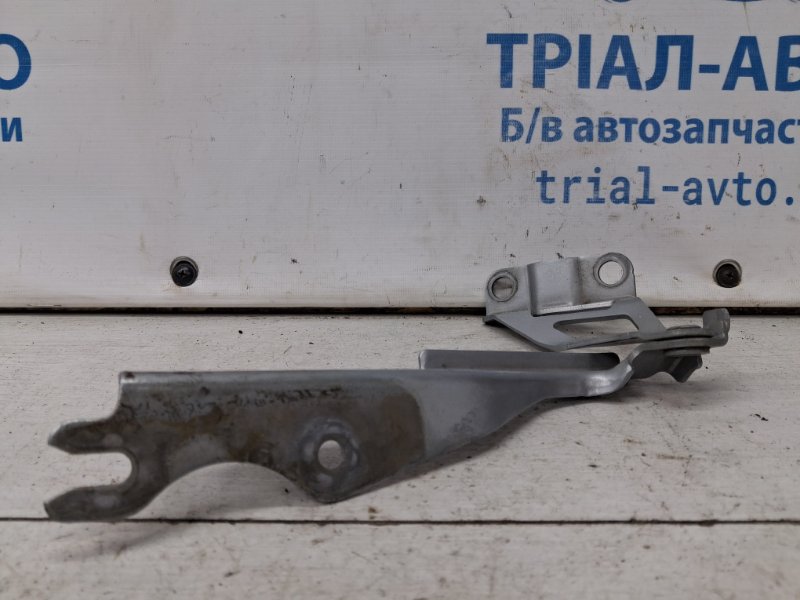 Петля капота правая Mazda 6 GJ 2.2 diesel