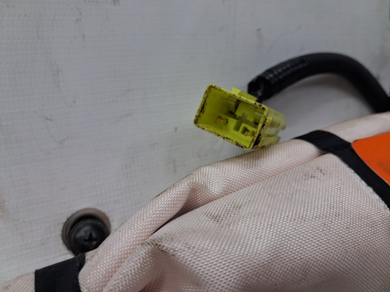 Подушка безопасности в кресло 6 2012- GJ 2.2 diesel