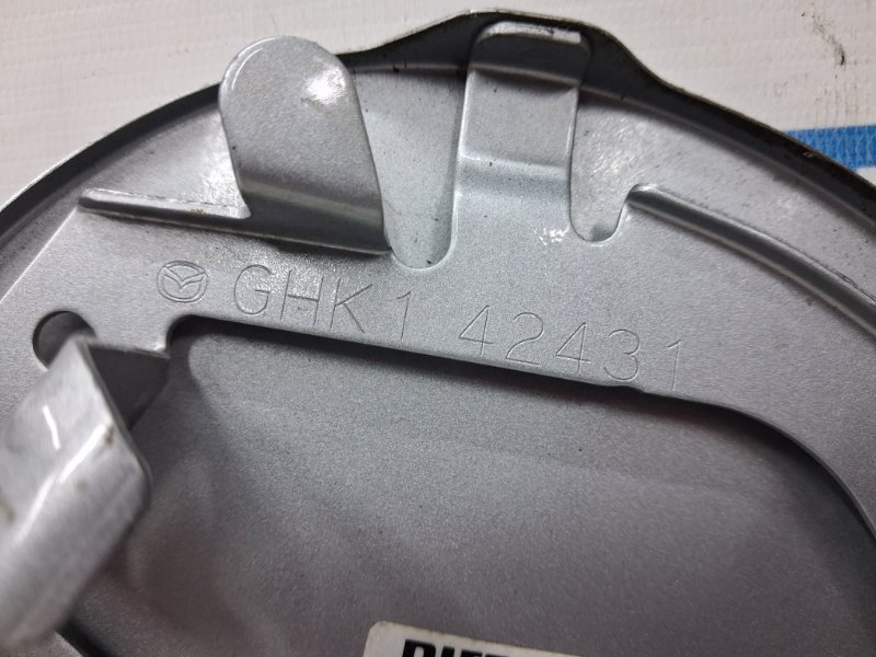 Лючок бака 6 2012- GJ 2.2 diesel