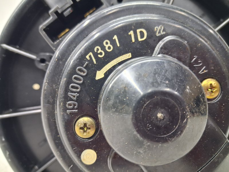 Моторчик печки Camry 2001-2006 XV30 3.0 Бензин 1MZFE