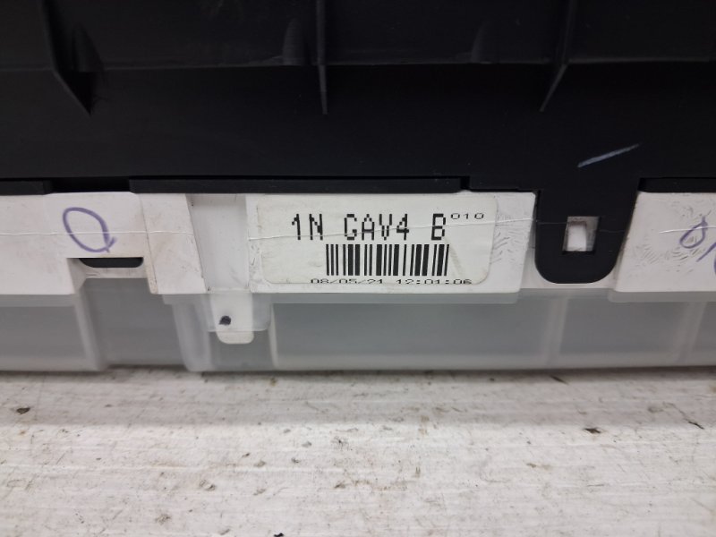 Приборная панель 6 2007-2013 GH 2.5 бензин L5-VE