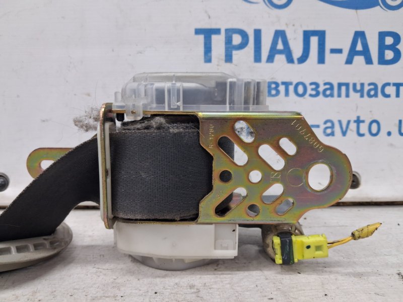 Ремень безопасности передний правый Camry 2001-2006 XV30 3.0 Бензин 1MZFE