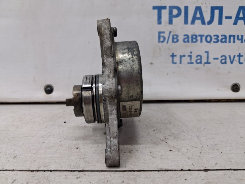 Насос вакуумный Sorento 2002-2011 BL 2.5 diesel D4CB