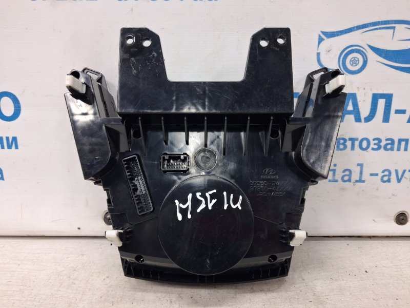 Блок управления кондиционером Santa fe 2012-2019 DM 2.2 diesel D4HB