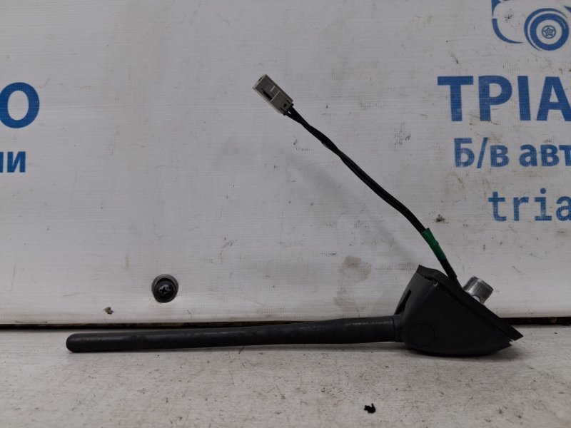 Антенна Nissan Juke 2010-2019 F15 1.6 turbo MR16DDT 282081KA0A Б/У