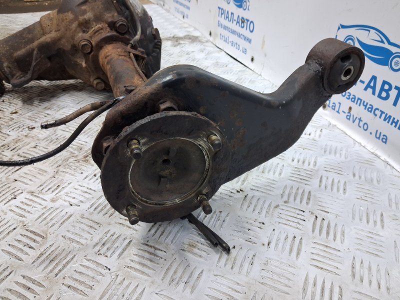 Редуктор передний Mitsubishi L200 KB 2.5 Diesel 4D56