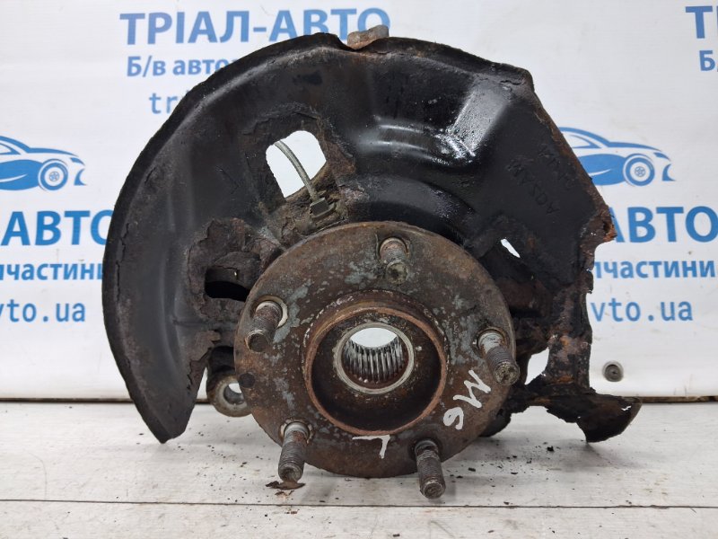 Кулак поворотный левый со ступицей 6 2012- GJ 2.2 diesel