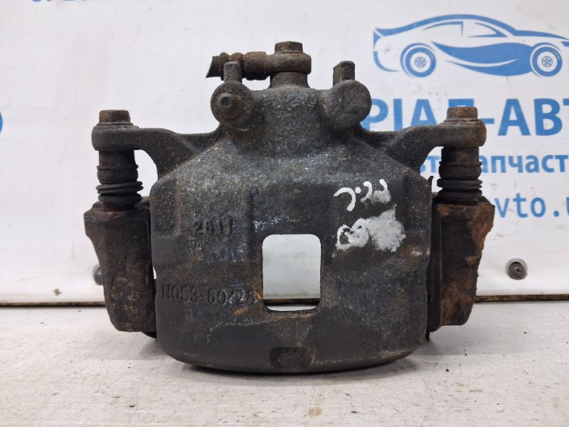 Суппорт передний левый Mitsubishi L200 2006-2015 KB 2.5 Diesel 4D56 4605A201 Б/У