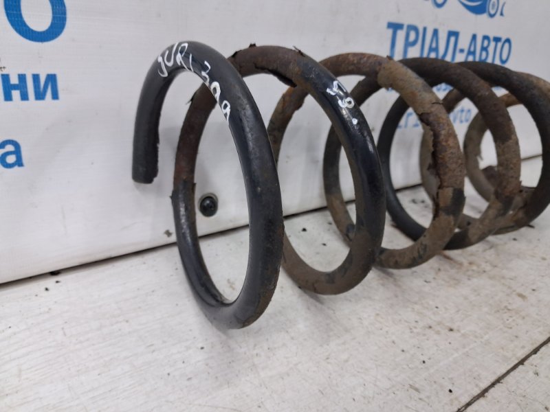 Пружина задняя Kia Sorento BL 2.5 diesel D4CB