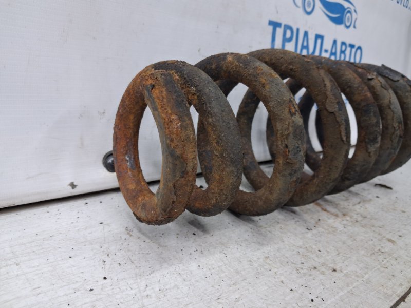 Пружина передняя L200 2006-2015 KB 2.5 Diesel 4D56