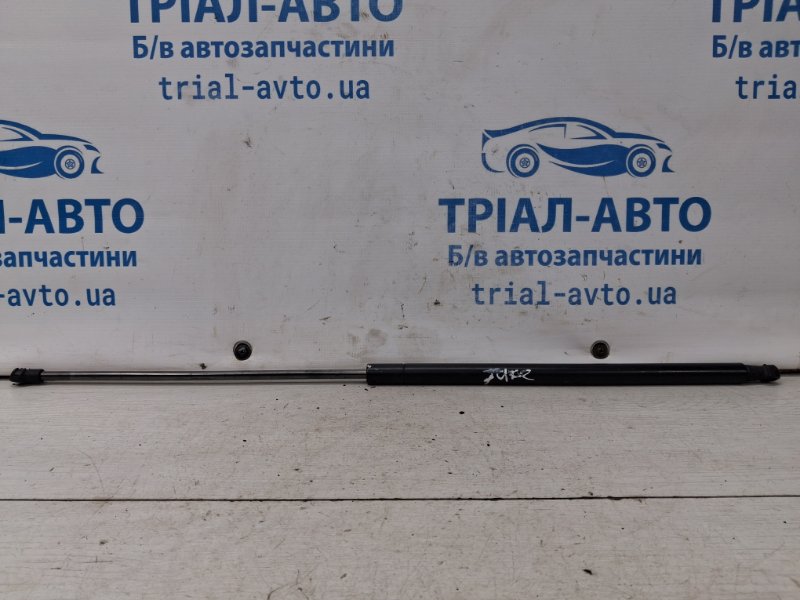 Амортизатор крышки багажника Nissan Juke 2010-2019 F15 1.6 turbo MR16DDT 904511KA1A Б/У