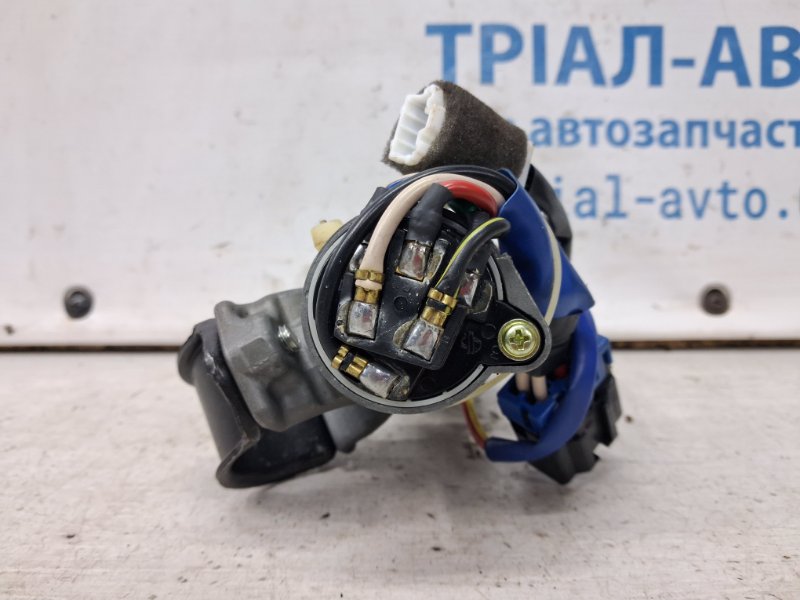 Замок зажигания Korando 2010-2019 C200 2.0 diesel D20Dt