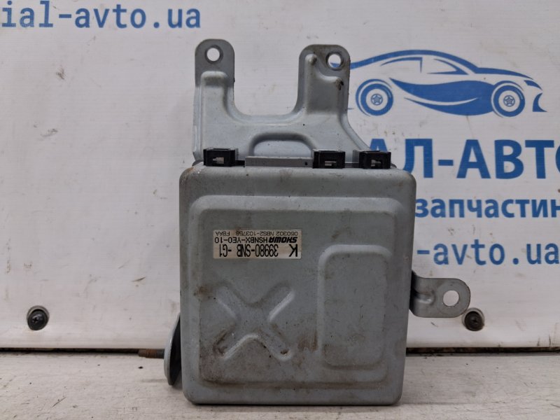 Запчасть блок управления рулевой рейкой Honda Civic 2005-2012 FD 1.8 бензин R18A 39980SNBG1 Б/У Блок управления рулевой рейкой Honda Civic 2005-2012 FD 1.8 бензин R18A 39980SNBG1 Б/У
