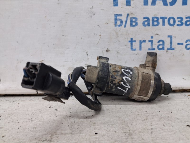 Насос омывателя фар Mitsubishi Outlander 2003-2006 cu 2.4 бензин 4G69 MN159376 Б/У