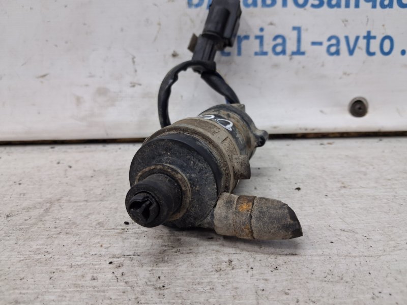 Насос омывателя фар Outlander 2003-2006 cu 2.4 бензин 4G69