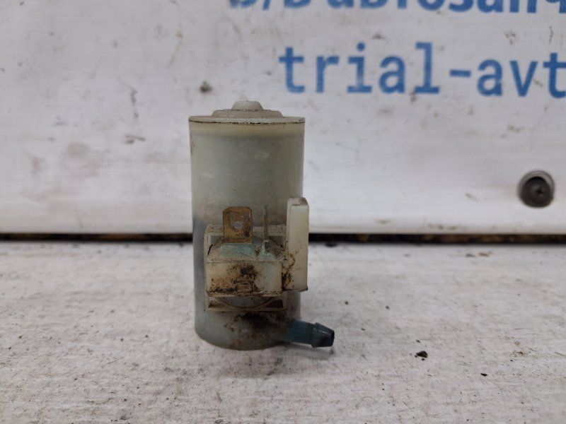 Насос омывателя стекла Mitsubishi Pajero Wagon 4 3.2 Дизель 4M41