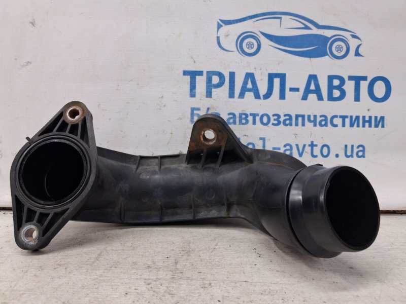 Патрубок интеркулера 6 2012- GJ 2.2 diesel Патрубок интеркулера 6 2012- GJ 2.2 diesel