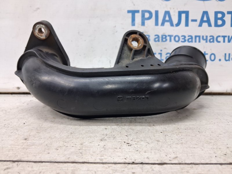 Патрубок интеркулера Mazda 6 2012- GJ 2.2 diesel SH01-13332 Б/У