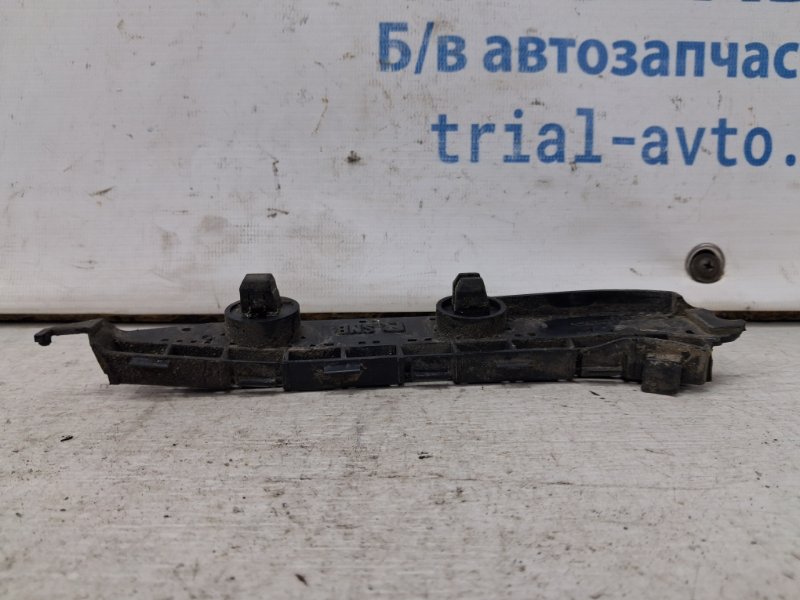 Кронштейн бампера передний правый Civic 2005-2012 FD 1.8 бензин R18A